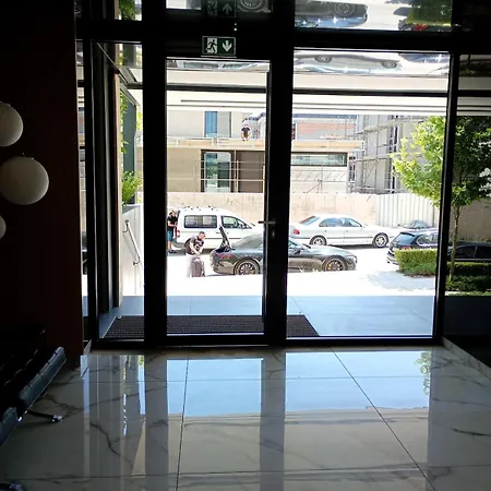 Light View - New Center Lejlighed *