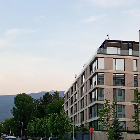 Light View - New Center Διαμέρισμα *