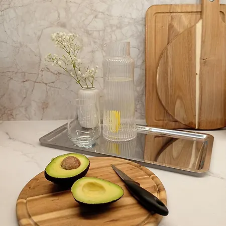 Light View - New Center *