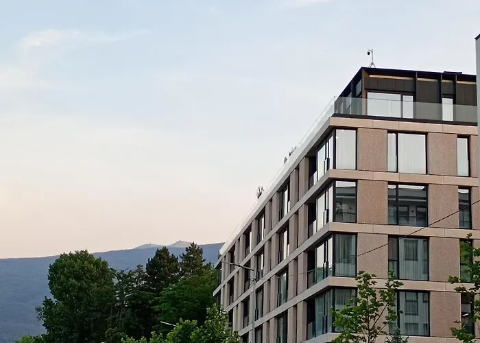 Light View - New Center Апартаменты *